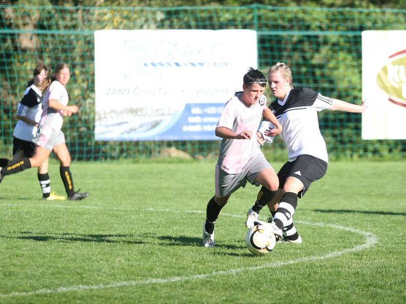 Fotbal divize žen: Březnice - Valašské Meziříčí