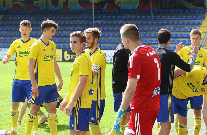 Fotbalisté Zlína B se v sobotu dopoledne utkali s juniorkou Slovácka.