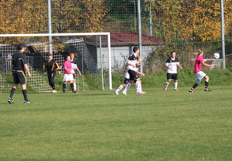 Fotbal ženy: Holešovské holky vs. Valašské Meziříčí