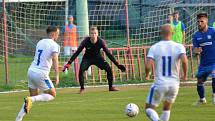 Fotbalisté Kvítkovic (modré dresy) doma prohráli s Baníkem Ostrava "B" 2:5.