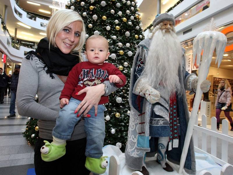 Výstava Mrazík v obchodním centru Zlaté jablko ve Zlíně.