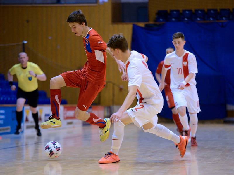 III. hrací den UEFA Development Cupu: Česká republika vs. Polsko 3:7, 16. června 2016.