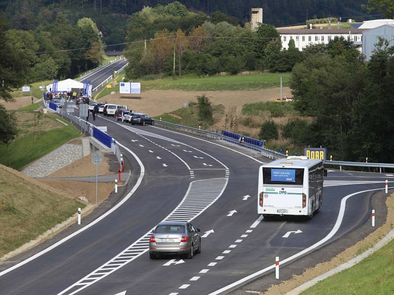 Slavnostní otevření přeložky silnice I/49 Vizovice – Lhotsko