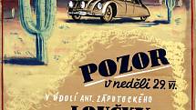 Výstava Miroslav Zikmund 100 let. Muzeum jihovýchodní Moravy. Na snímku výtvarnice Milena Gregůrková s olejomalbou portrétem M. Zikmunda od malíře Jana Ruttnara z roku 1934.