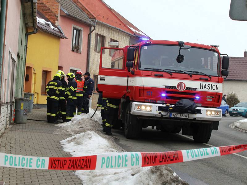 Výbuch plynu v rodinném domě v ulici Kvasické v Tlumačově.