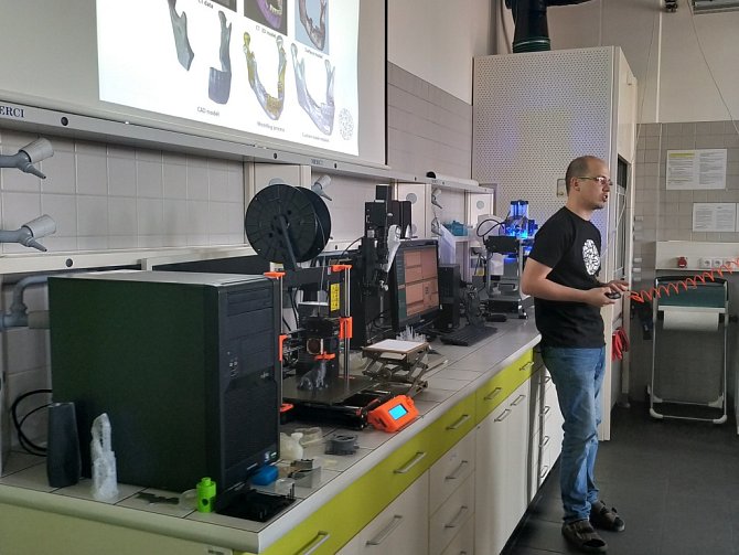 První vědecký festival ve Zlíně. Zažij vědu. 50 let fakulty technologické. Workshop 3D BIO TISK
