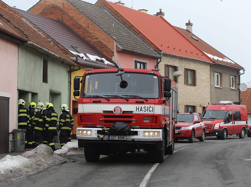 Výbuch plynu v rodinném domě v ulici Kvasické v Tlumačově.