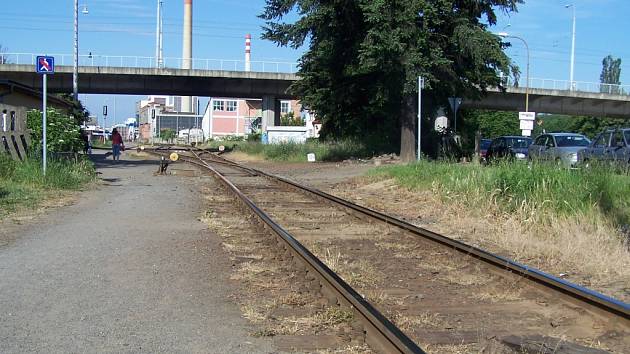 Železniční trať Otrokovice - Zlín -Vizovice