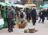 Velikonoční farmářské trhy na náměstí Míru ve Zlíně.