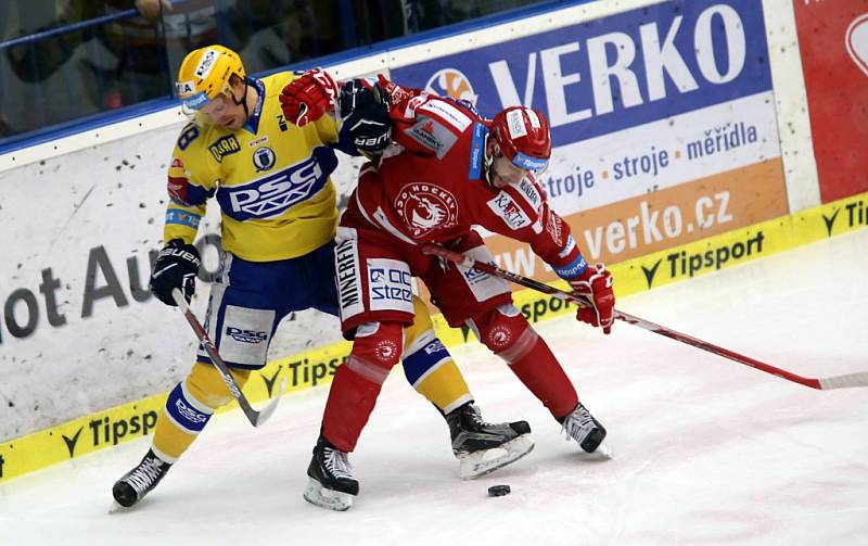 PSG Zlín - HC Oceláři Třinec. 