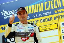Jan Kopecký zatím vládne 51: ročníku Barum Rally, po sobotě je s náskokem v čele.