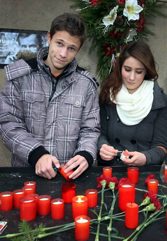 Statutární město Zlín uctí druhé výročí úmrtí prvního polistopadového prezidenta Václava Havla.