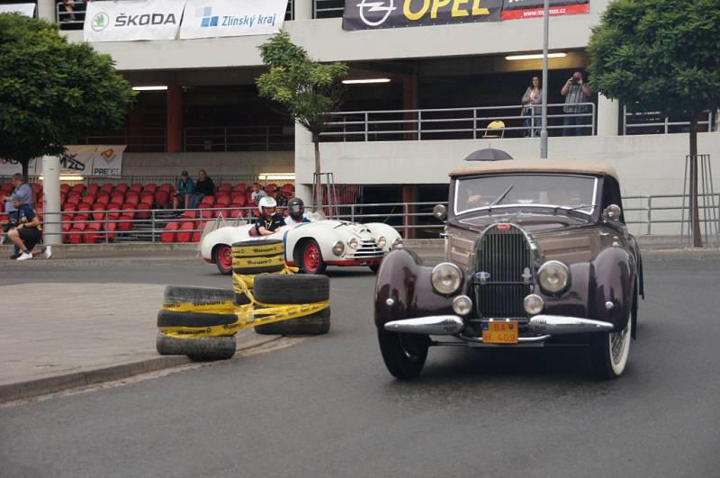 Start 49. ročník Barum Czech Rally. Bugatti