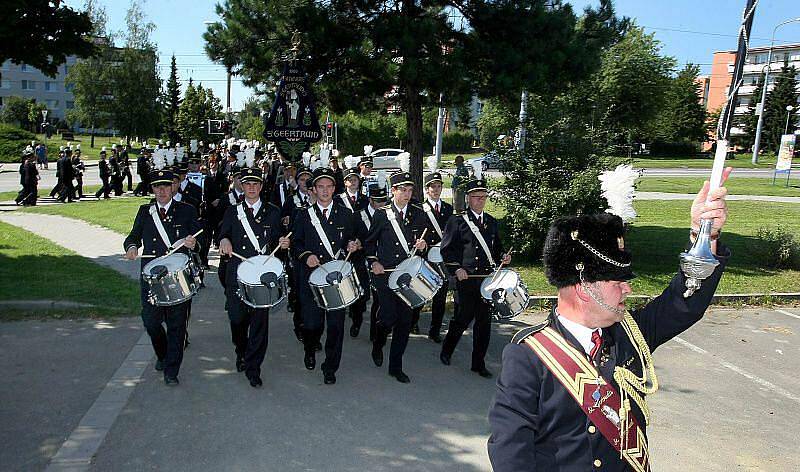 Zlín hostí festival dechových orchestrů a dechové hudby FEDO. V pátek 20. srpna na sídlišti Jižní Svahy zahráli hudebníci z Nizozemska.