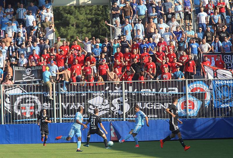 super pohár fotbal FC FASTAV Zlín - ŠK Slovan Bratislav