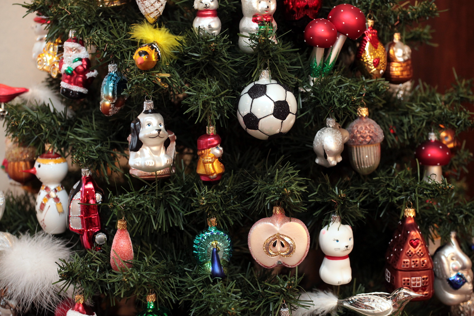 Ve Vizovicích sklízí obdiv vánoční ozdoby, vystavené v Galerii Mariette -  Zlínský deník