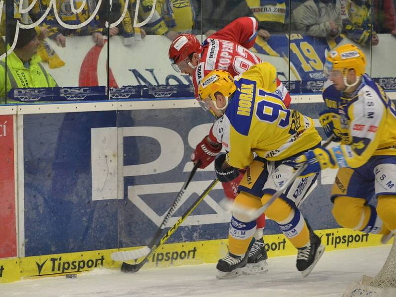 Hokej Zlín - Třinec, 2. předkolo, úterý - 1. třetina