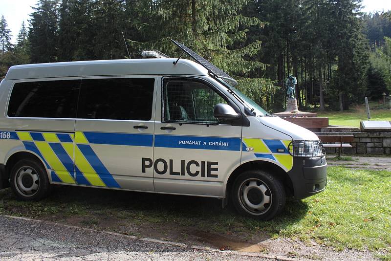 Policejní kontroly na hraničním přechodu Makov nad Velkými Karlovicemi. 29. září 2022