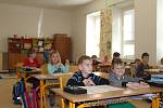 Děti ze Základní školy Koryčany. Sběr papíru se může na škole stát minulostí.