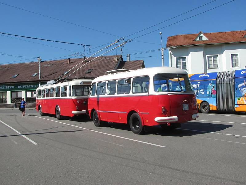 Povozit se historickým trolejbusem Škoda  9 Tr budou mít v sobotu 11. září možnost lidé ze Zlína.