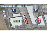 Mapka zobrazuje budoucí umístění supermarketu s nábytkem XXXLutz ve Zlíně Malenovicích mezi Makrem a OC Centro.