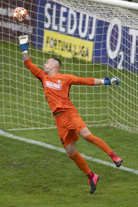 Zlín - Zápas skupiny o záchranu FORTUNA:LIGY mezi FC Fastav Zlín a SFC Opava. Vilém Fendrich (SFC Opava).