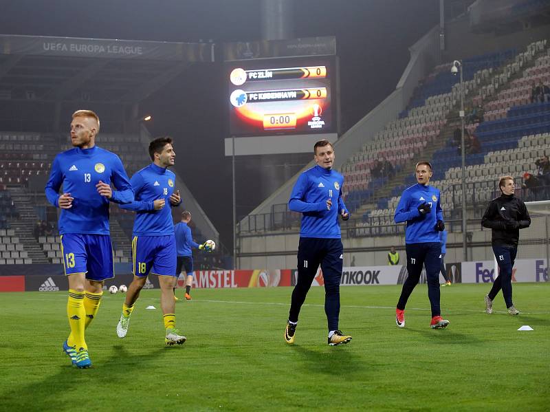 Fotbal FC FASTAV Zlín - FC Kodaň. rozcvičení před zápasem