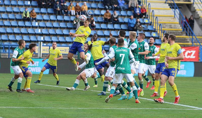 Fotbalisté Zlína (žluté dresy) ve 14. kole VORTUNA:LIGY přivítali neoblíbený Jablonec.