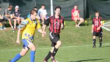 Fotbal - Příluky B (ve žlutém) – Hvozdná B