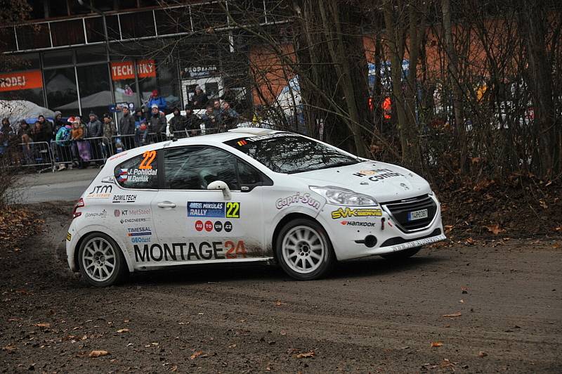 Vítězem tradičního loučení se sezonou rallye na našem území, kterým byla sobotní Mikuláš Rally 2022 s centrem ve Slušovicích, se stal kroměřížský pilot Ondřej Bisaha.