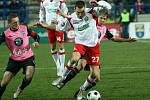 Fotbal Zlín (v bíločerveném) - Mladá Boleslav.