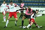 Fotbal Zlín (v bíločerveném) - Mladá Boleslav.