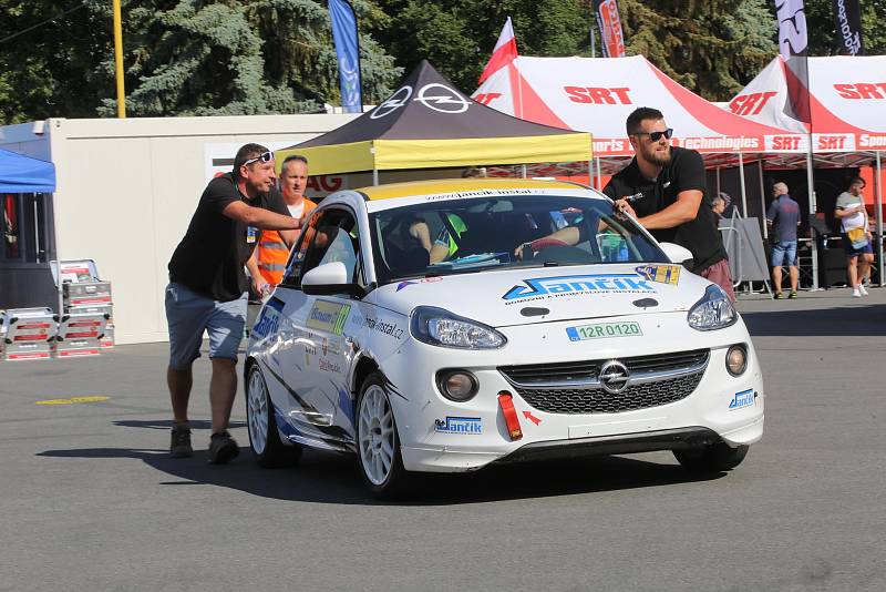 Barum rally 2019 technická přejímka - posádka č. 112 M. Jančík, J. Jurčík