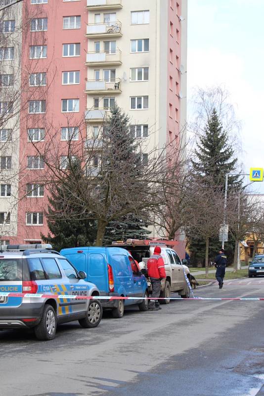 Anonym nahlásil bombu  v domě u malenovické školy