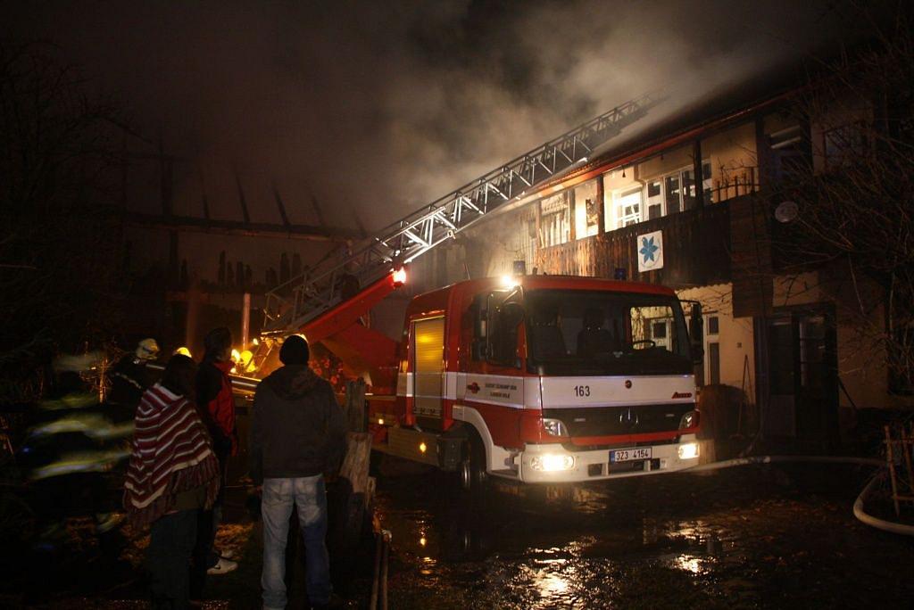 V Kloboukách vyhořela jedna z budov Kosenky - Zlínský deník