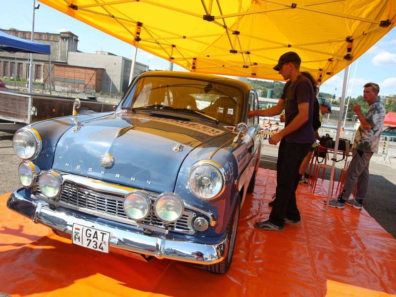 Barum Czech Rally Zlín 2014. Depo veteránů.