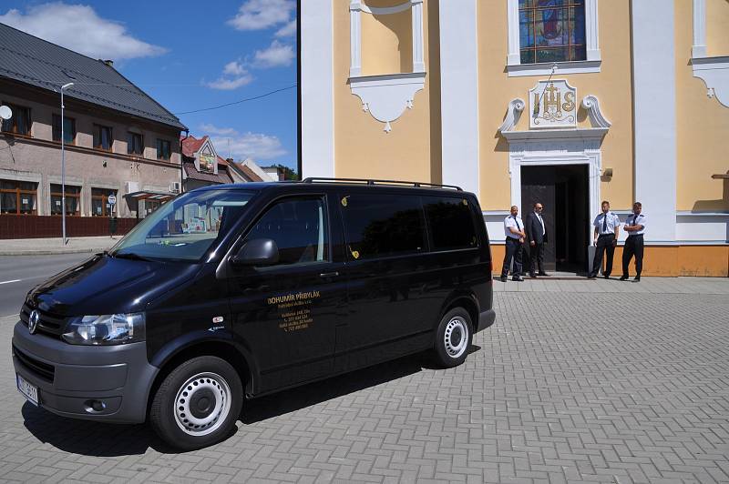 Pohřeb významného moravského agronoma a politika Františka Čuby se konal  v kostele Narození sv. Jana Křtitele ve Slušovicích ve středu 3. července 2019. Na poslední cestě zesnulého doprovodil i prezident Miloš Zeman, který byl jeho dlouholetým přítelem. 