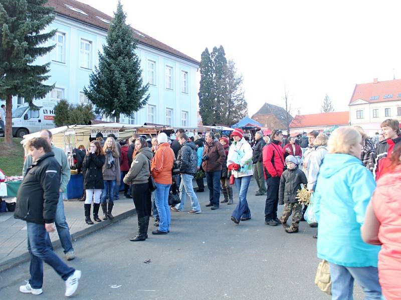 Mikulášský Jarmek v Kloboukách navštívilo přes patnáct tisíc lidí