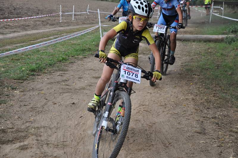 Cyklisté TUFO CykloZákladna Otrokovice závod v Touškově 2021.