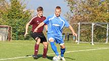 Fotbalisté Jaroslavic (tmavé dresy) porazili Veselou 5:1.