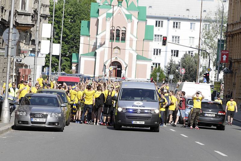 Fanoušci Opavy v Olomouci na finále českého poháru