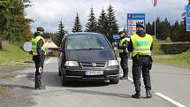 Policejní kontroly na hraničním přechodu Makov nad Velkými Karlovicemi. 29. září 2022
