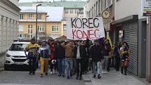 Fanoušci hokejového Zlína během nedělního odpoledne protestovali proti vedení klubu.