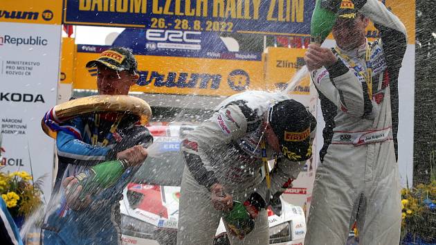 Vítězná dvojice 51. ročníku Barum Czech Rally Zlín 2022 - pilot Jan Kopecký a jeho navigátor Jan Hloušek.