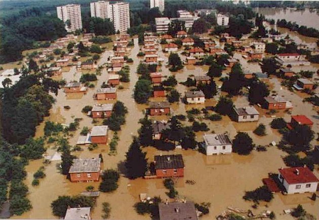 Výročí velkých povodní. Pamětník z jihu Moravy vzpomíná na zatopená města