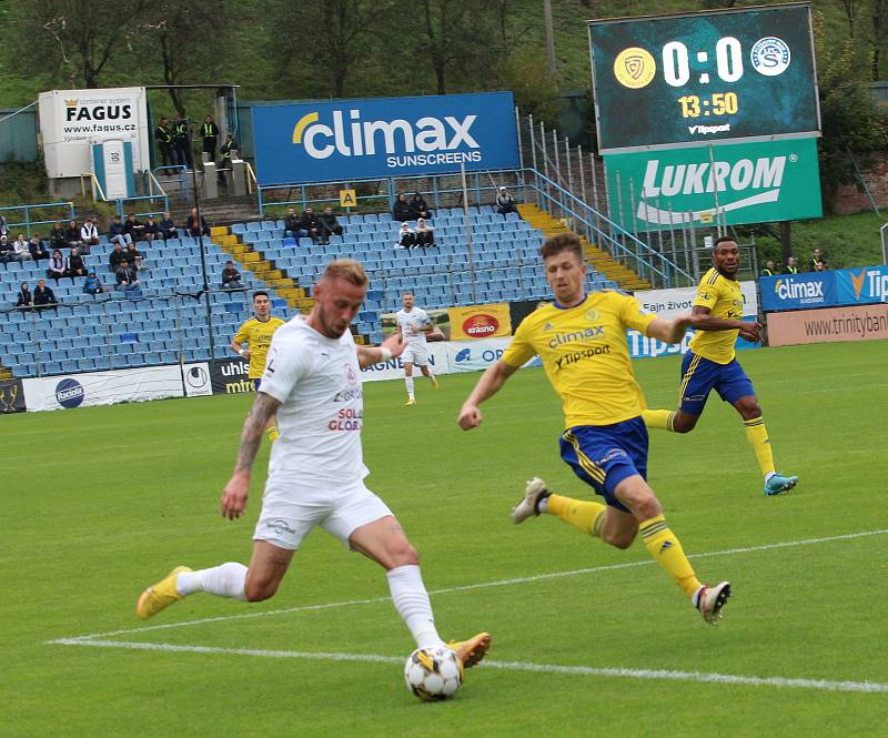 Fotbalisté Zlína (žluté derby ) v nedělním derby hostili sousední Slovácko.