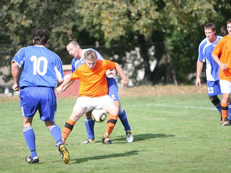 Fotbal Lípa (modří) - Paseky