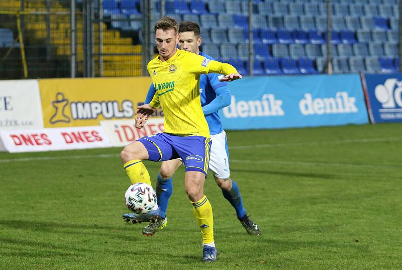 Fotbalisté Zlína (ve žlutých dresech) v 16. kole FORTUNA:LIGY remizovali s Baníkem Ostrava 1:1.