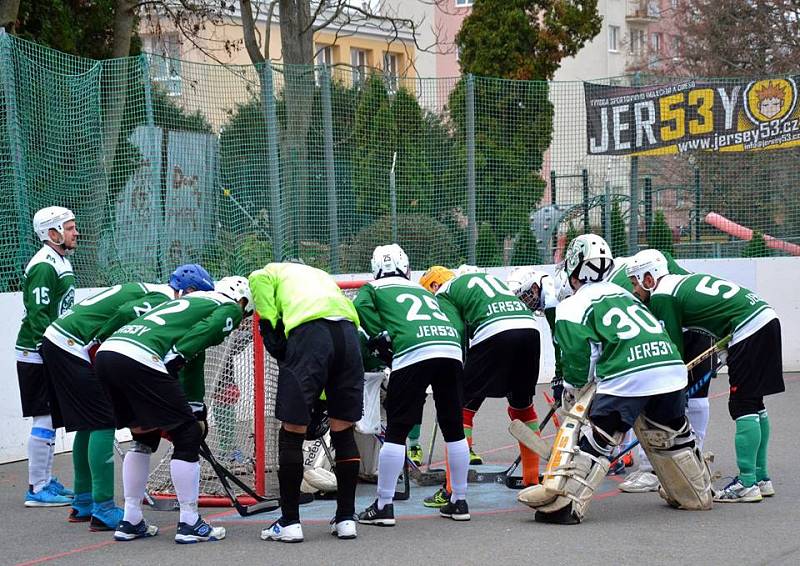 2. liga hokejbalu Malenovice-Kyjov 8:4