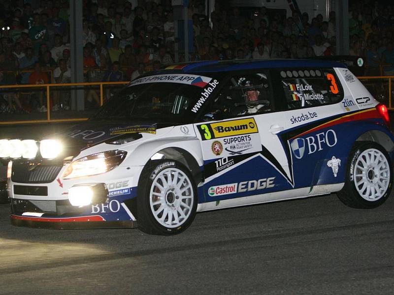 První desítka úvodní noční rychlostní zkoušky Barum Rally Zlín